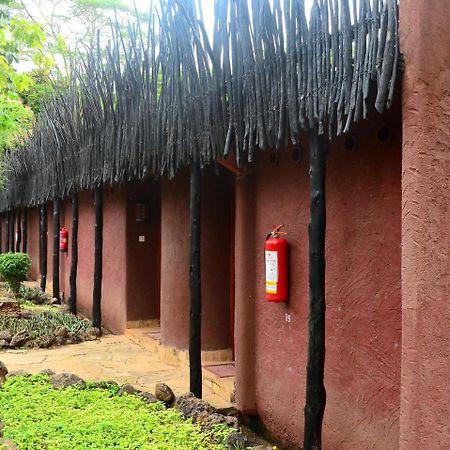 Amboseli Serena Safari Lodge Eksteriør billede