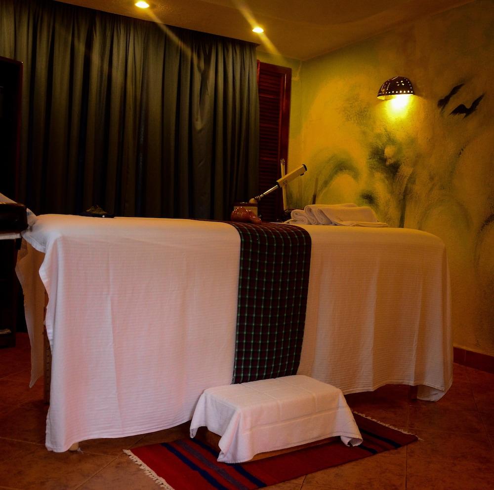 Amboseli Serena Safari Lodge Eksteriør billede